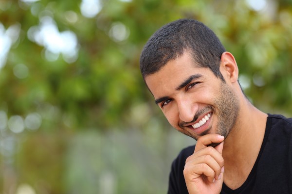 How A Smile Makeover Can Improve Your Teeth